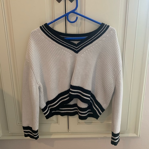Cropped sweater from pacsun - Picture 1 of 2